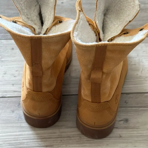 Women’s Timberland Faux Fur Lace Up Boots Size 8.5 - Picture 4 of 9